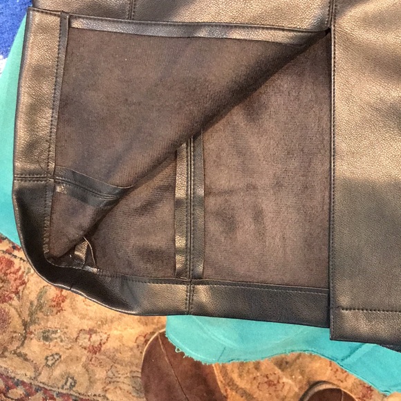 Marc New York Faux Leather Black, Pull on Skirt. XS - Picture 9 of 11